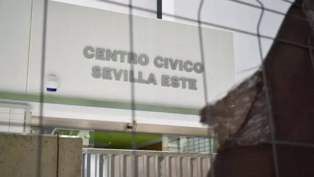 centro-civico-sevilla-este